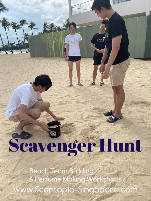 corporate employee at Scavenger Hunt team building