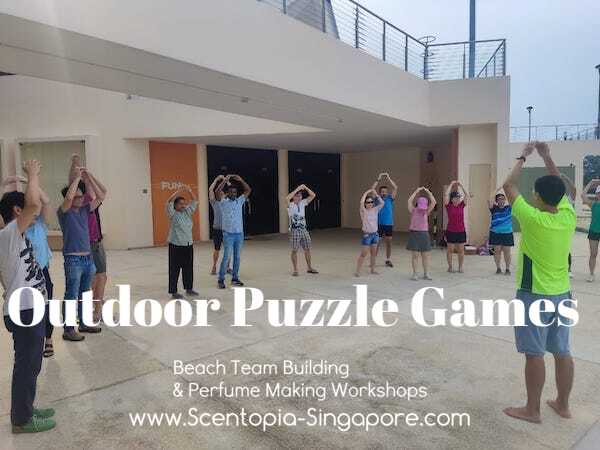 corporate employee at Outdoor Puzzle Games team building