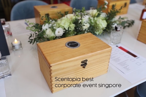 perfume making kit at singapore scentopia