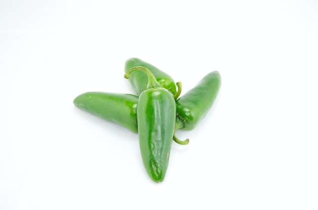 Green pepper aroma is not as strong as the aroma of some other vegetables