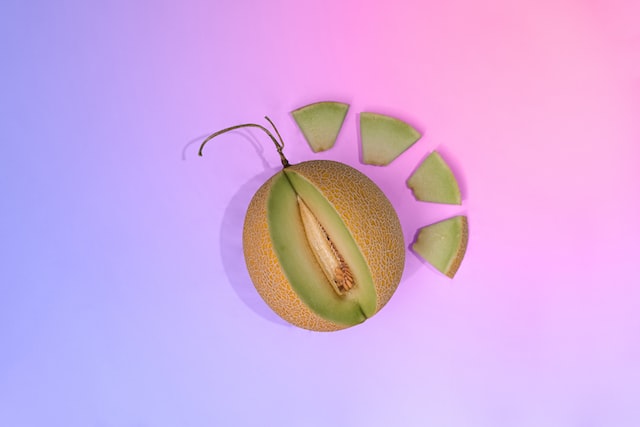 The scent of a honeydew melon is typically described as sweet, fresh, and slightly musky