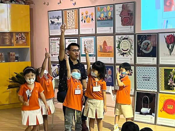 primary school student at Scentopia learning journey at sentosa