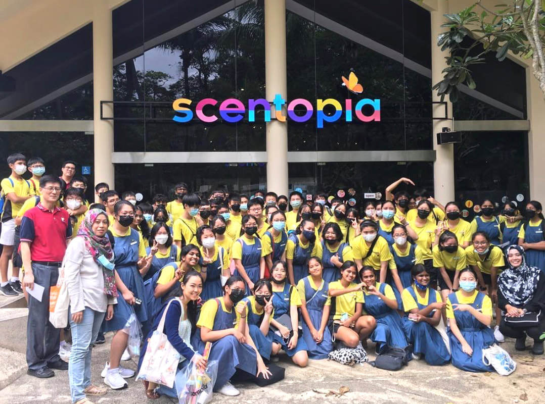 university students at industrial excursion at sentosa scentopia